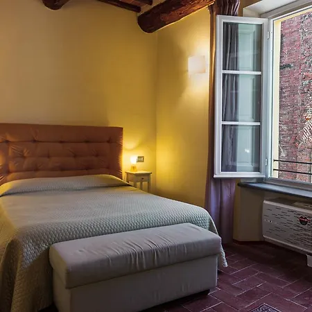 Antica Residenza Dell'Angelo Hotel Lucca Room photo